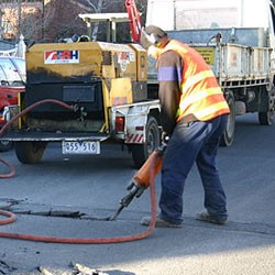 Marteau piqueur: niveau de bruit très élevé